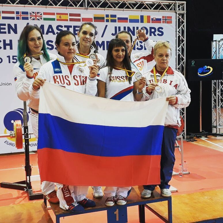 Поздравляем наших девушек с отличным выступлением на Чемпионате Европы 2017 по жиму!